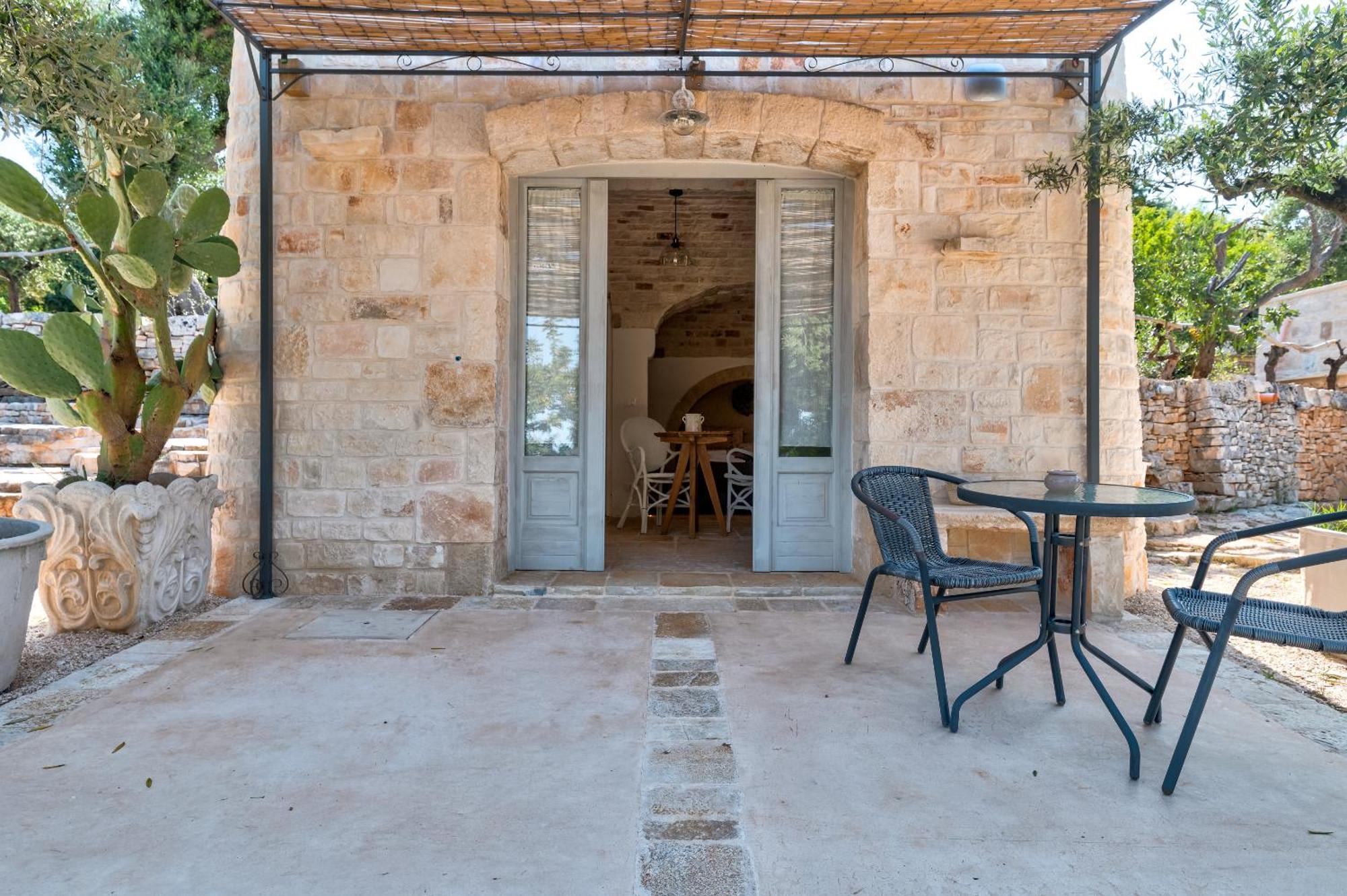 Apollo House Of Puglia Guest House โมโนโปลี ภายนอก รูปภาพ
